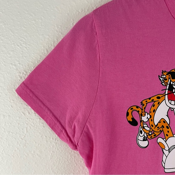 Y2K Vibes Hot Pink Chester’s Cheetah Girls Crewneck Short Sleeve Graphic Tee - Picture 5 of 7